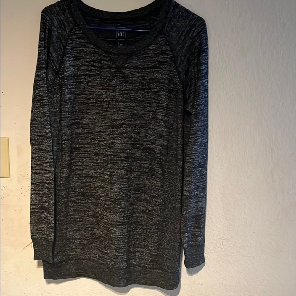 GAP Black Crew Neck Sweater